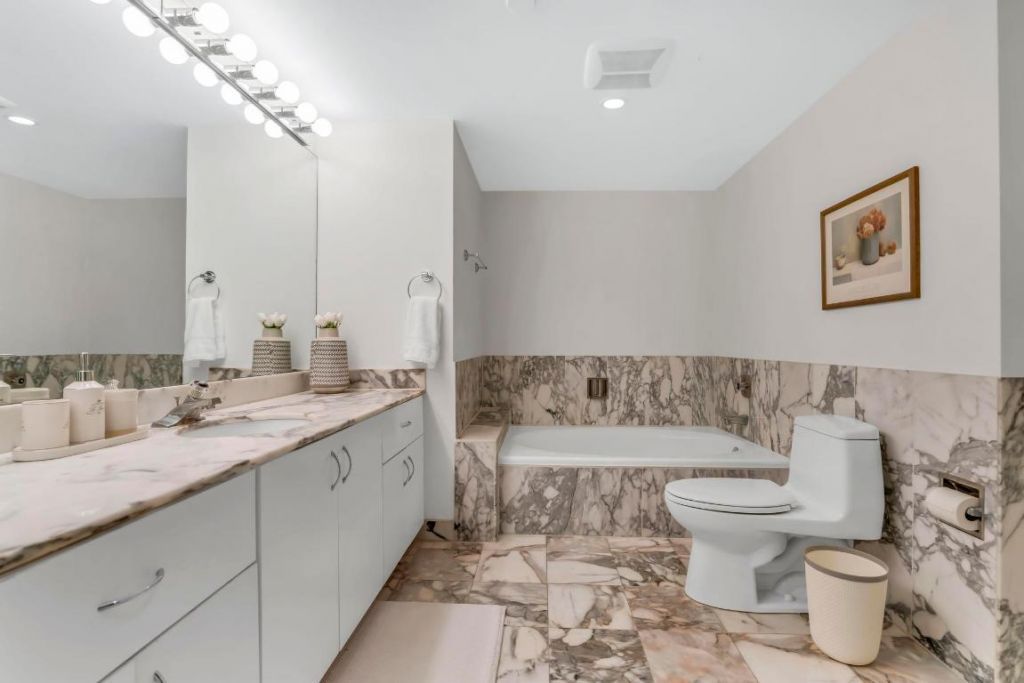 4301 N Ocean Boulevard, Unit 1002, Boca Raton, FL 33431 Photo