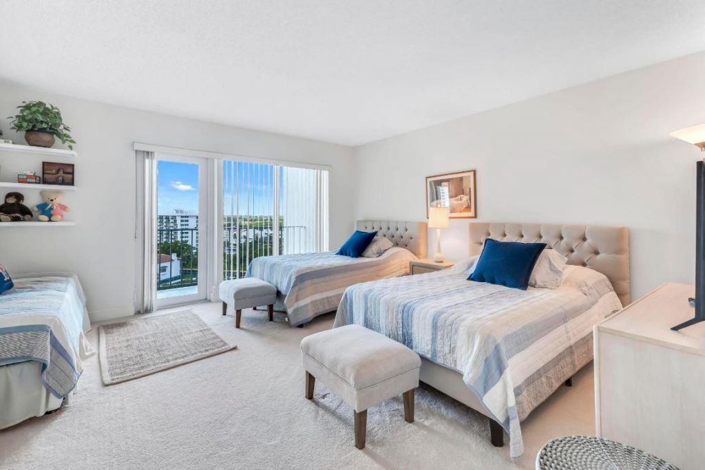 4301 N Ocean Boulevard, Unit 1002, Boca Raton, FL 33431 Photo
