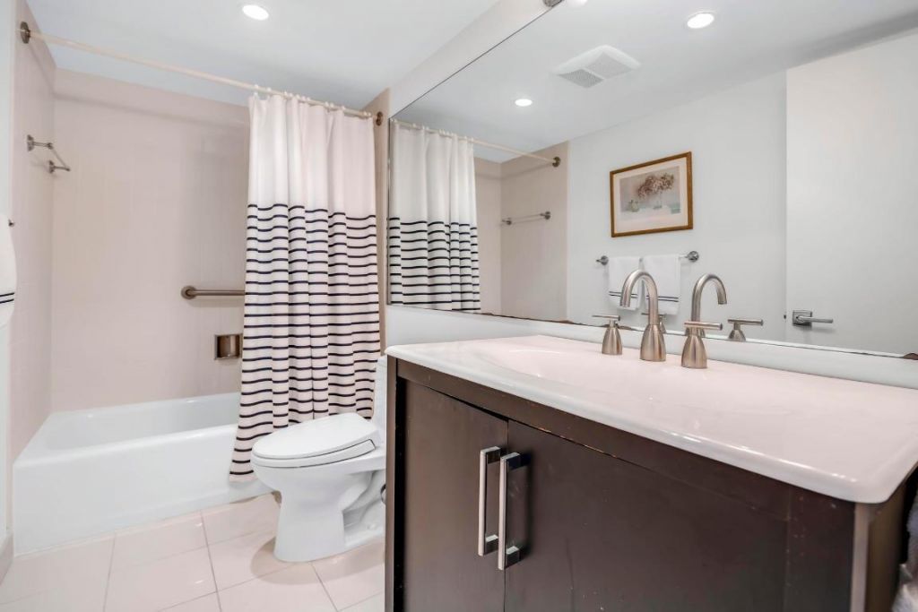 4301 N Ocean Boulevard, Unit 1002, Boca Raton, FL 33431 Photo