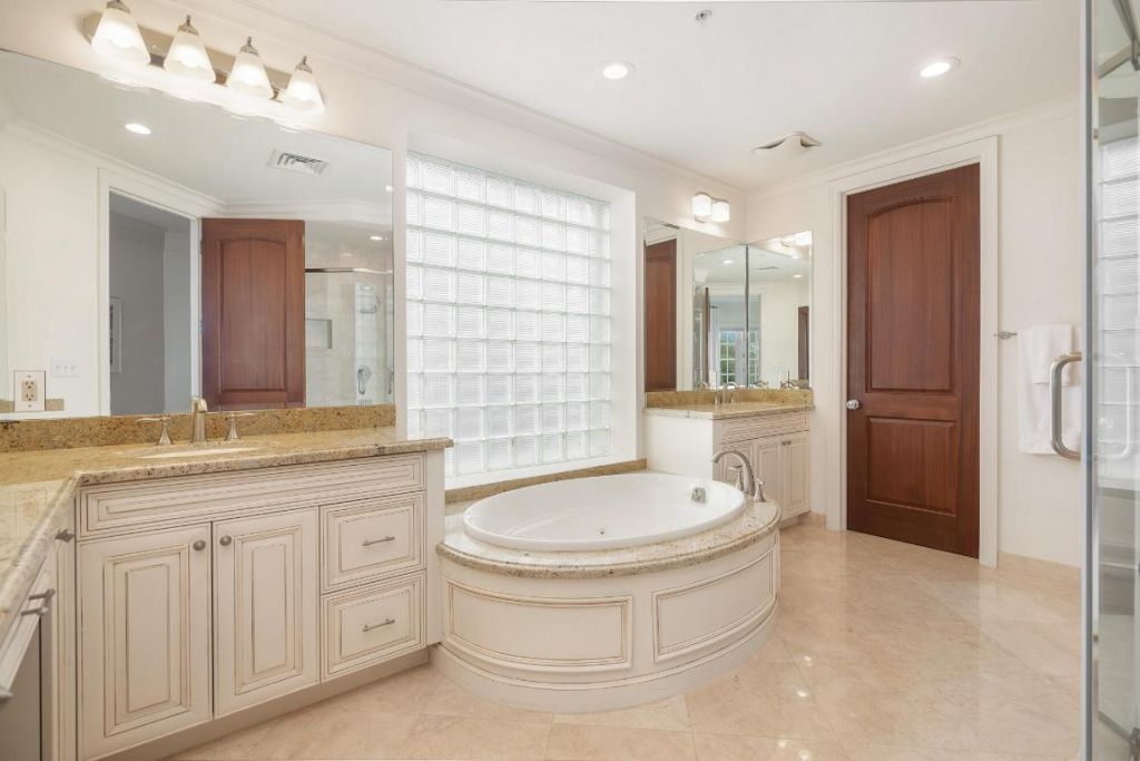 120 Jupiter Key Road, Unit Ph 4, Jupiter, FL 33477 Photo