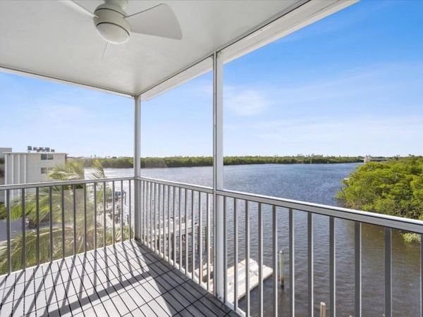 689 NE 6th Court, Unit 4010, Boynton Beach, FL 33435