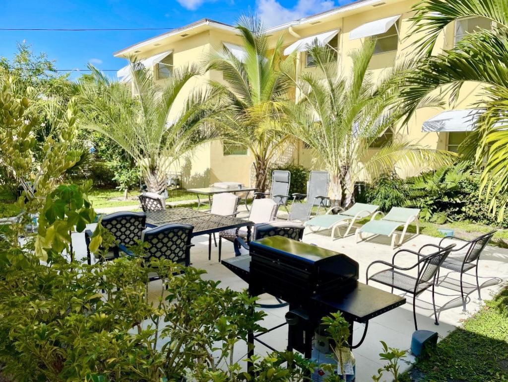 101 N Lakeside Drive, Unit 1, Lake Worth Beach, FL 33460 Photo