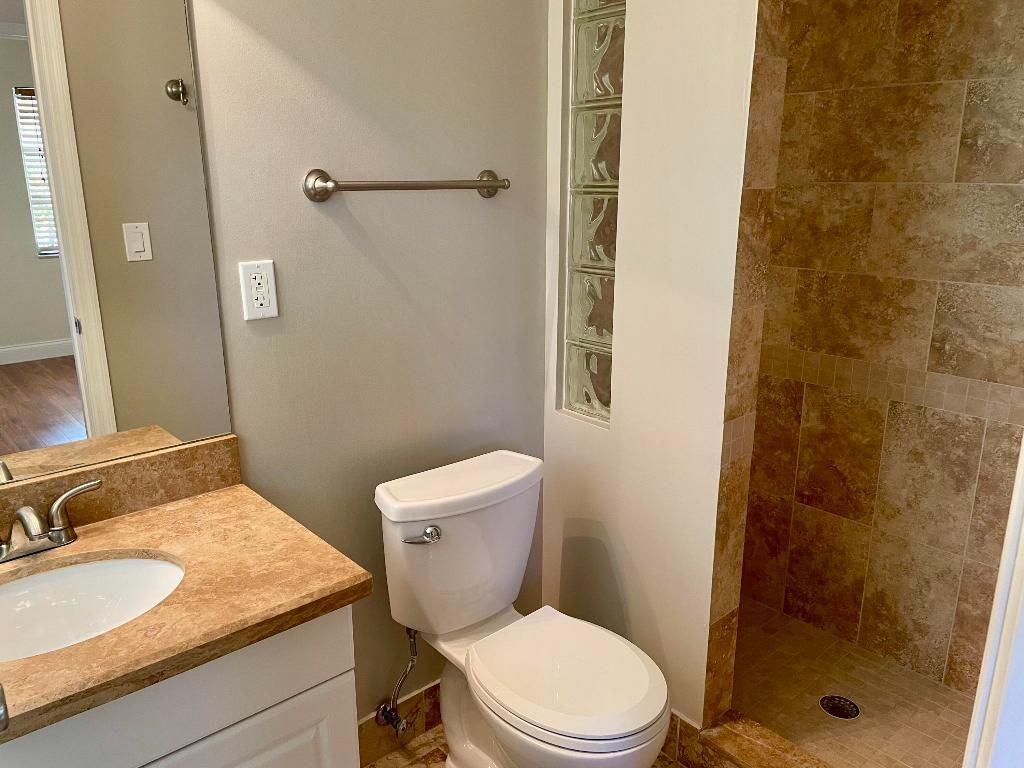 101 N Lakeside Drive, Unit 1, Lake Worth Beach, FL 33460 Photo