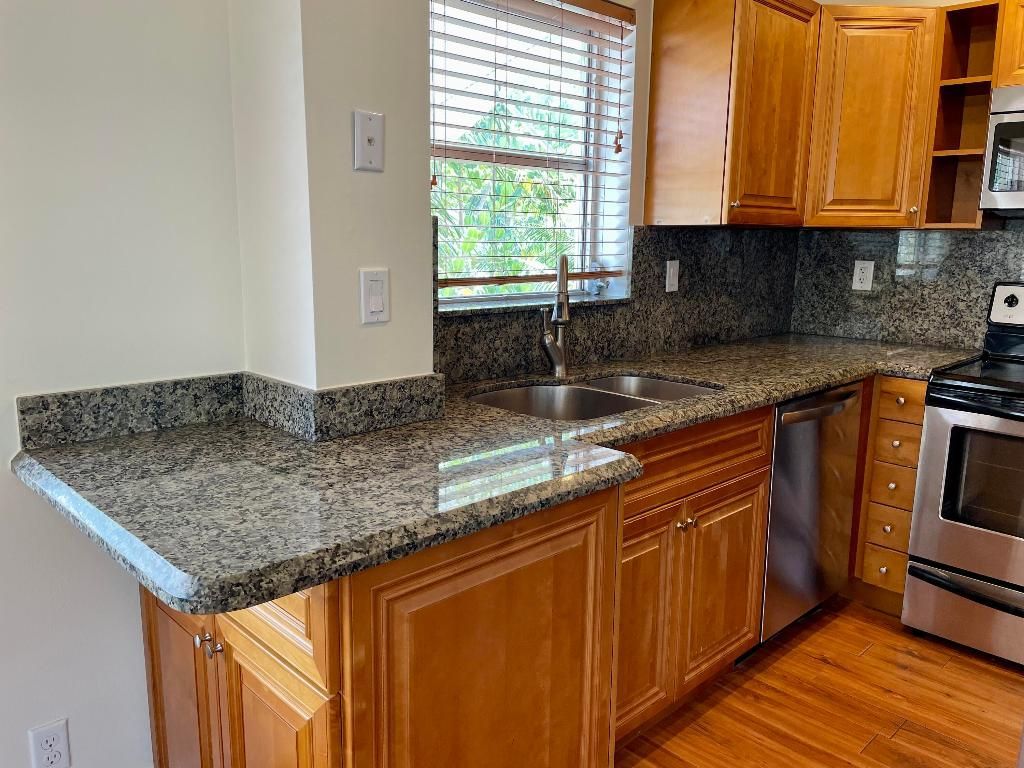101 N Lakeside Drive, Unit 1, Lake Worth Beach, FL 33460 Photo