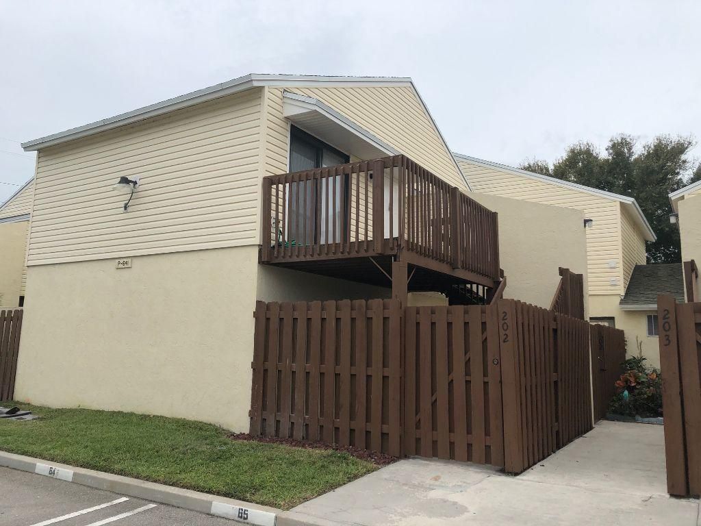 641 Executive Center Drive, Unit P-202, West Palm Beach, FL 33401 Photo