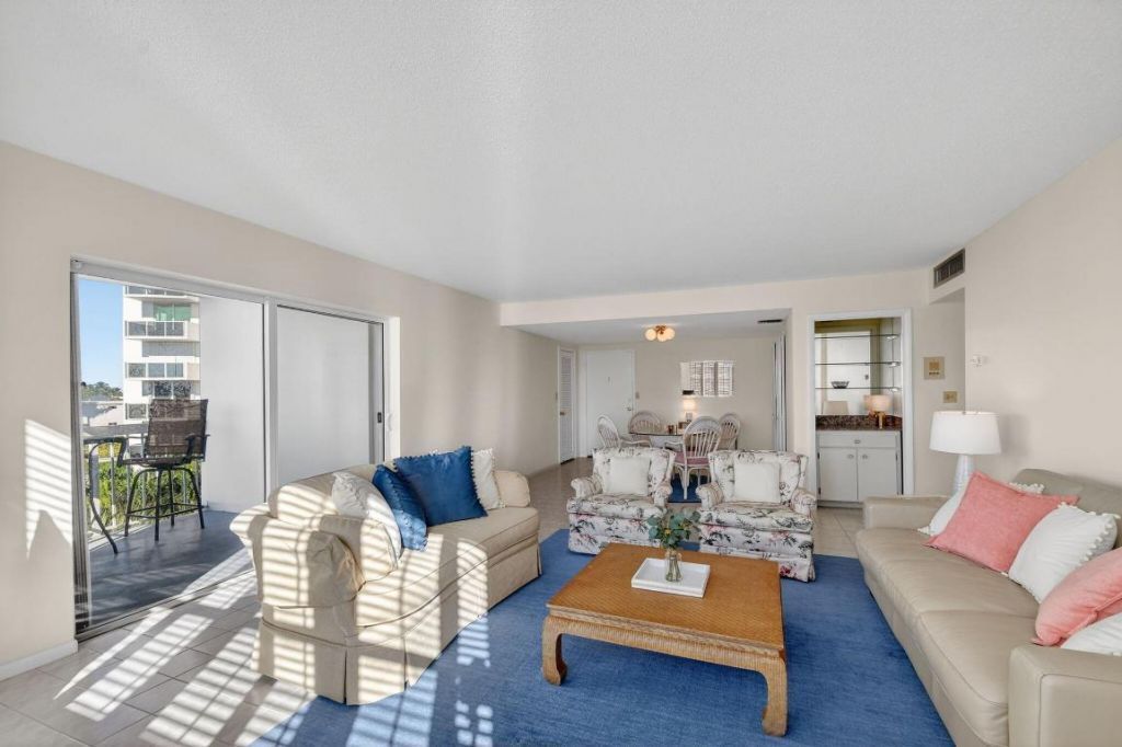 2600 N Flagler Drive, Unit 402, West Palm Beach, FL 33407 Photo