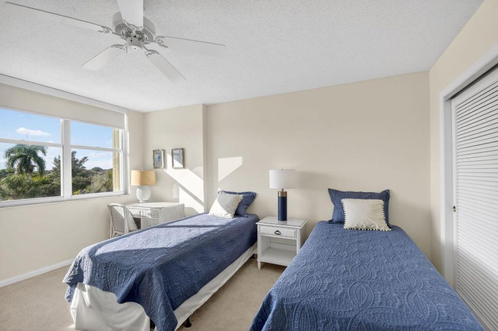 2600 N Flagler Drive, Unit 402, West Palm Beach, FL 33407 Photo