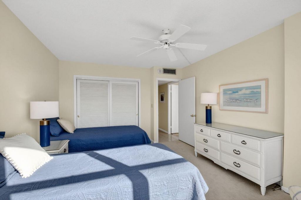 2600 N Flagler Drive, Unit 402, West Palm Beach, FL 33407 Photo
