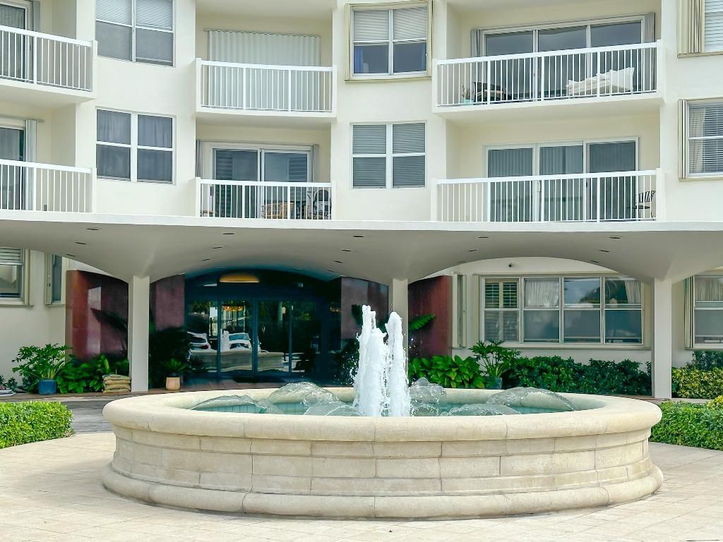 2600 N Flagler Drive, Unit 402, West Palm Beach, FL 33407 Photo