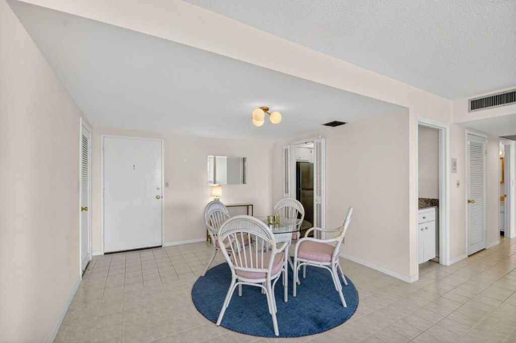 2600 N Flagler Drive, Unit 402, West Palm Beach, FL 33407 Photo