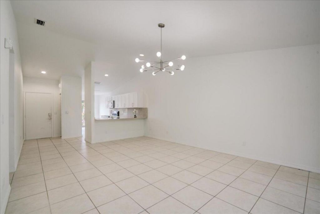 3 Fawlkland Circle, Boynton Beach, FL 33426 Photo