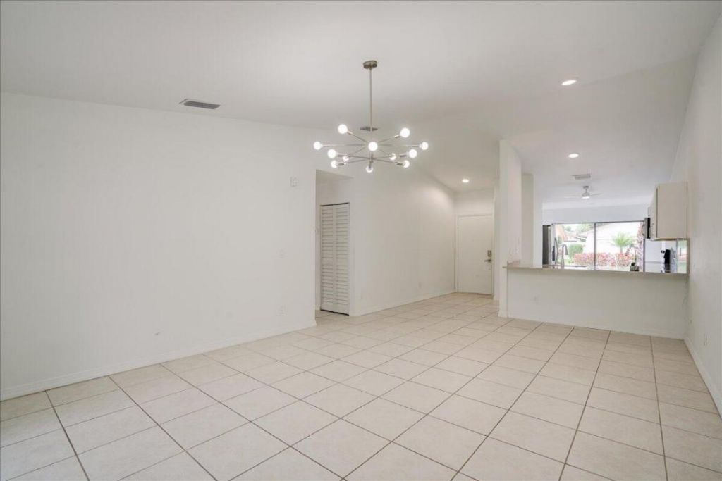 3 Fawlkland Circle, Boynton Beach, FL 33426 Photo