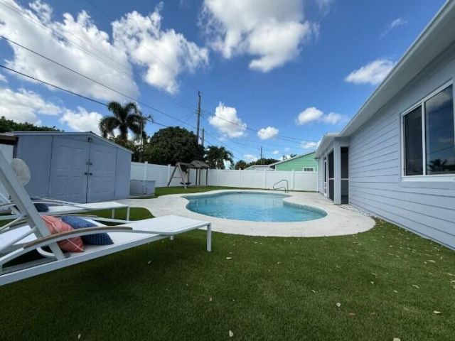 516 E Whitney Drive, Jupiter, FL 33458 Photo