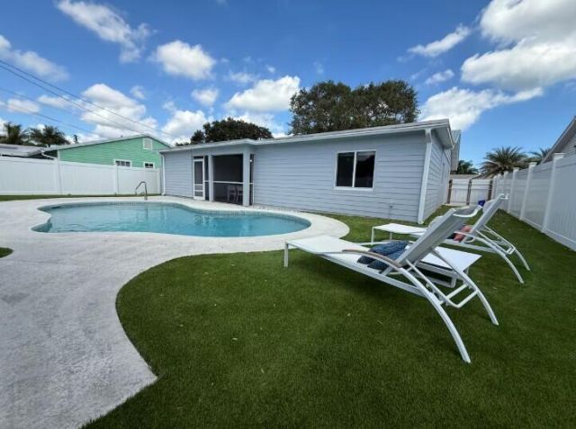 516 E Whitney Drive, Jupiter, FL 33458 Photo