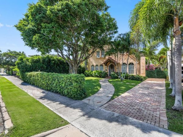 325 Greymon Drive, West Palm Beach, FL 33405