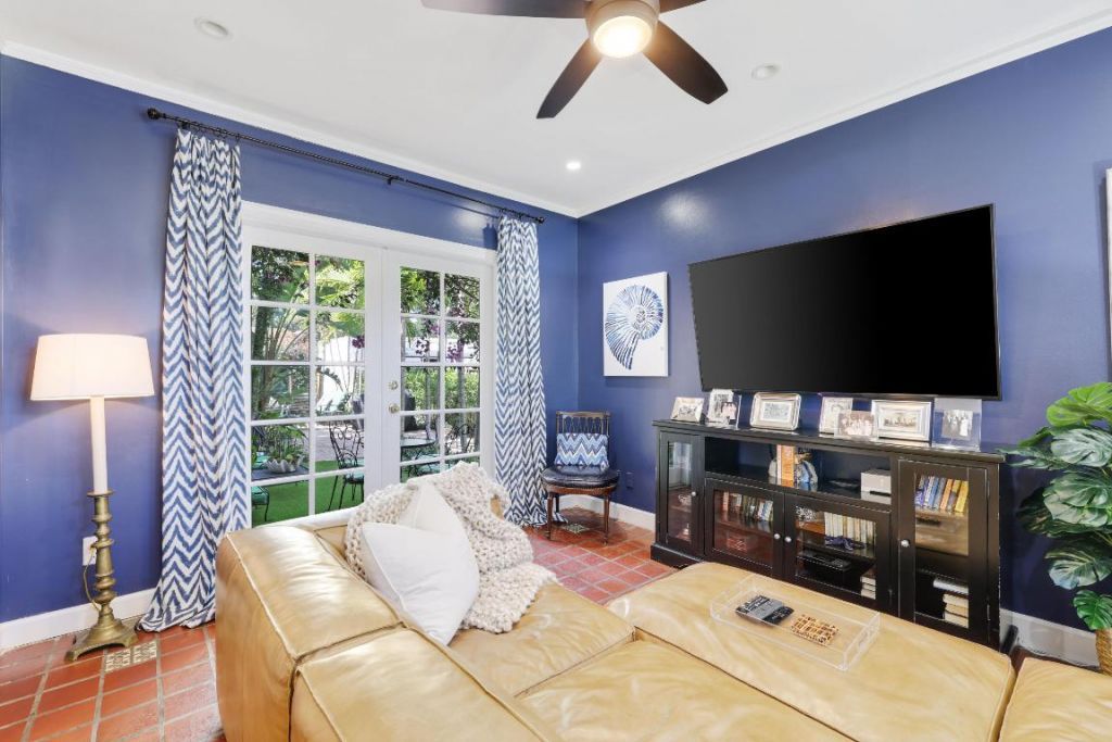 325 Greymon Drive, West Palm Beach, FL 33405 Photo