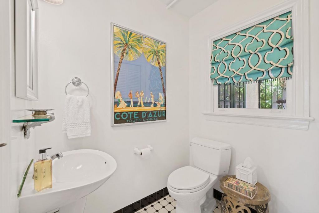 325 Greymon Drive, West Palm Beach, FL 33405 Photo