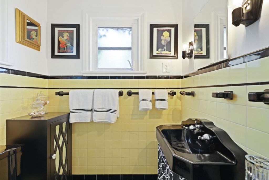 325 Greymon Drive, West Palm Beach, FL 33405 Photo