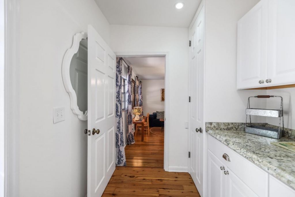 325 Greymon Drive, West Palm Beach, FL 33405 Photo