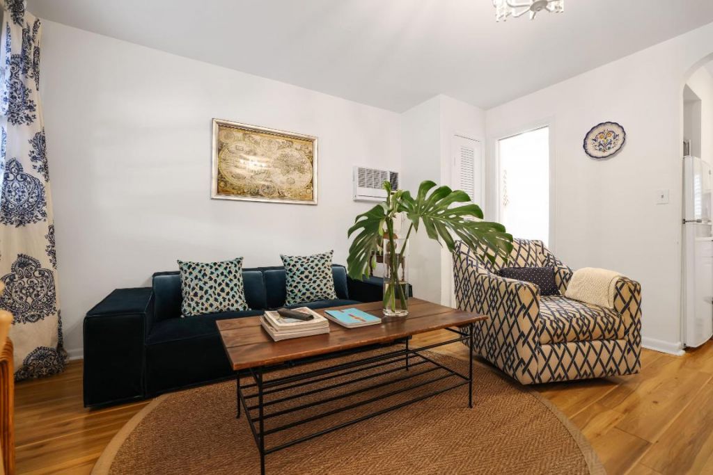 325 Greymon Drive, West Palm Beach, FL 33405 Photo