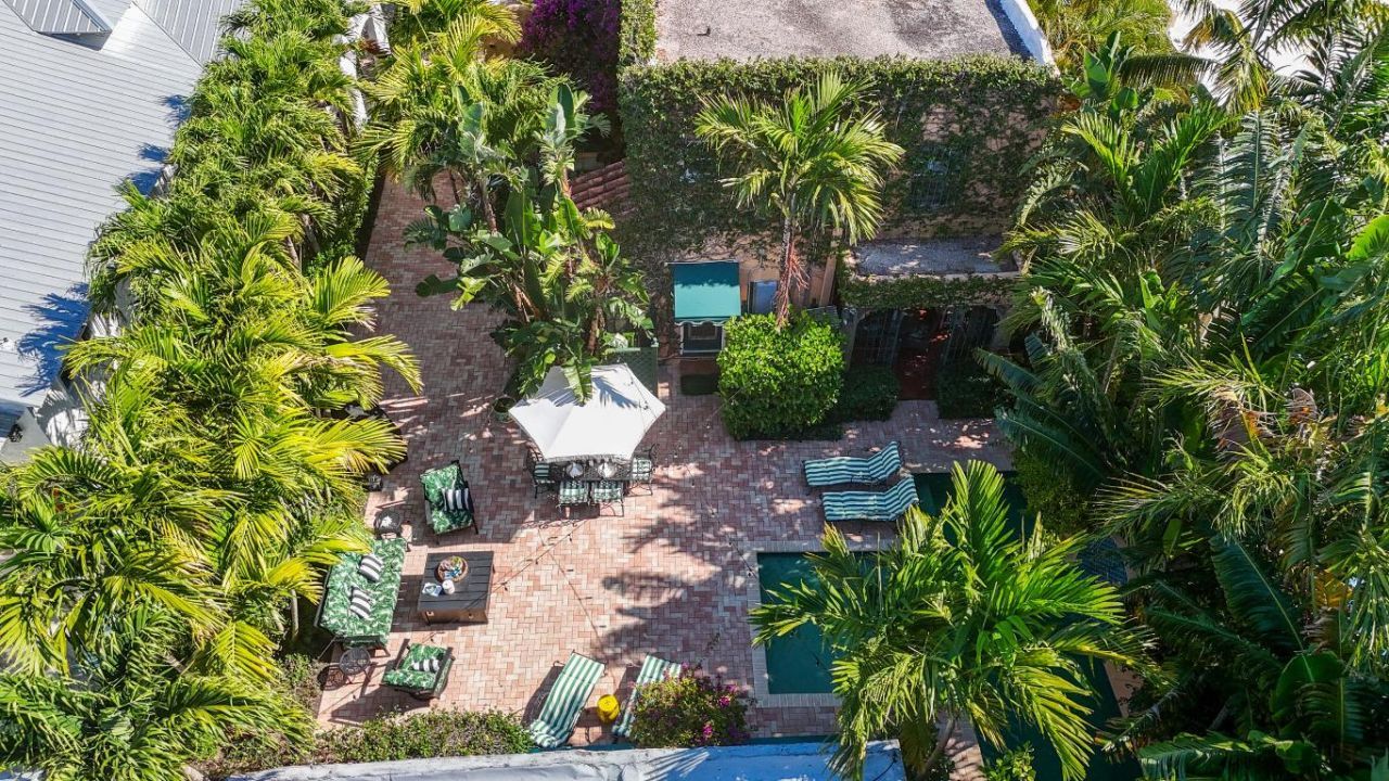 325 Greymon Drive, West Palm Beach, FL 33405 Photo