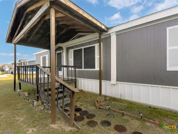 11213 Ridgewood Drive, Salado, TX 76571