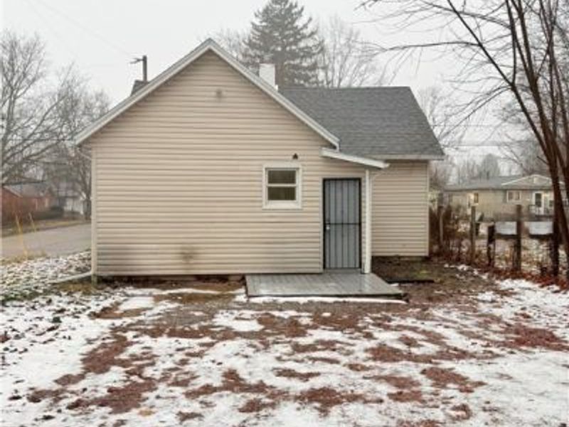 920 Clement Street, Akron, OH 44306 Photo 5