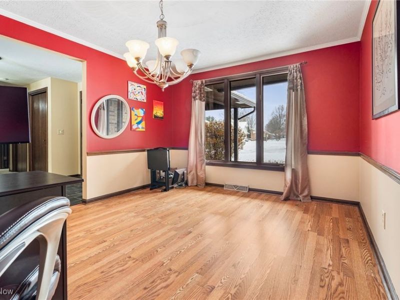 2304 Bur Oak Street NE, Canton, OH 44705 Photo 16