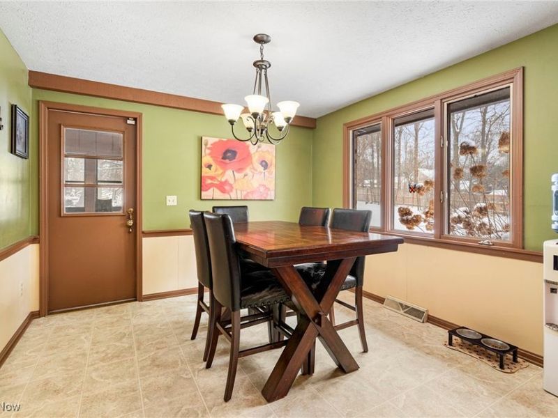 2304 Bur Oak Street NE, Canton, OH 44705 Photo 22