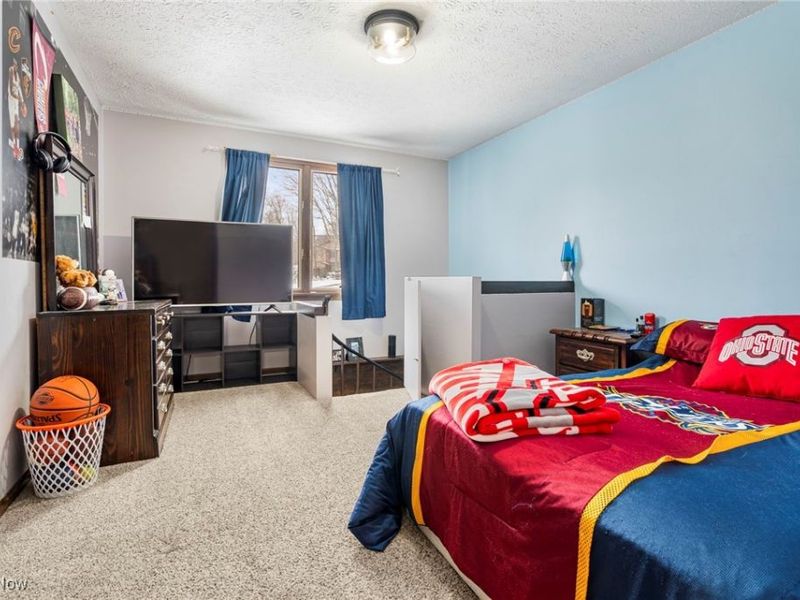 2304 Bur Oak Street NE, Canton, OH 44705 Photo 30