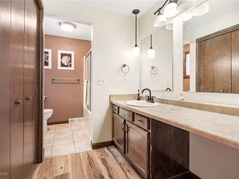 2304 Bur Oak Street NE, Canton, OH 44705 Photo 33