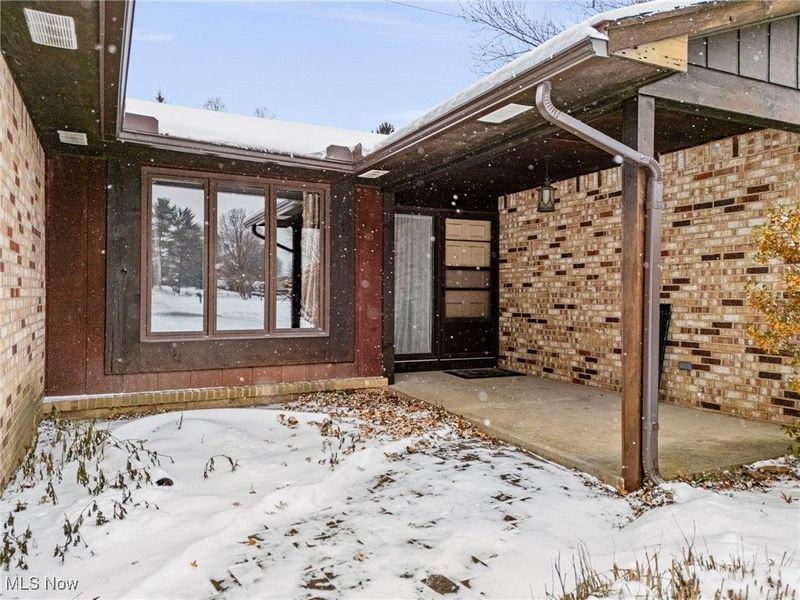 2304 Bur Oak Street NE, Canton, OH 44705 Photo 5