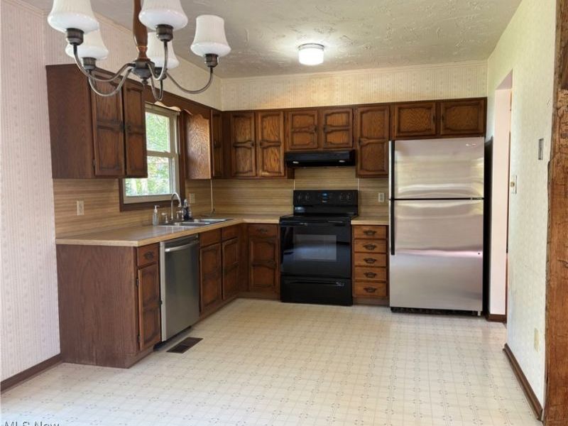 835 Marilyn Drive, Wooster, OH 44691 Photo 14