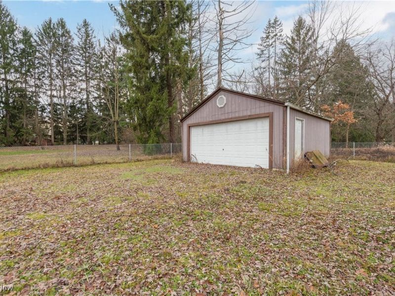 15420 Colebright Drive, Strongsville, OH 44136 Photo 45