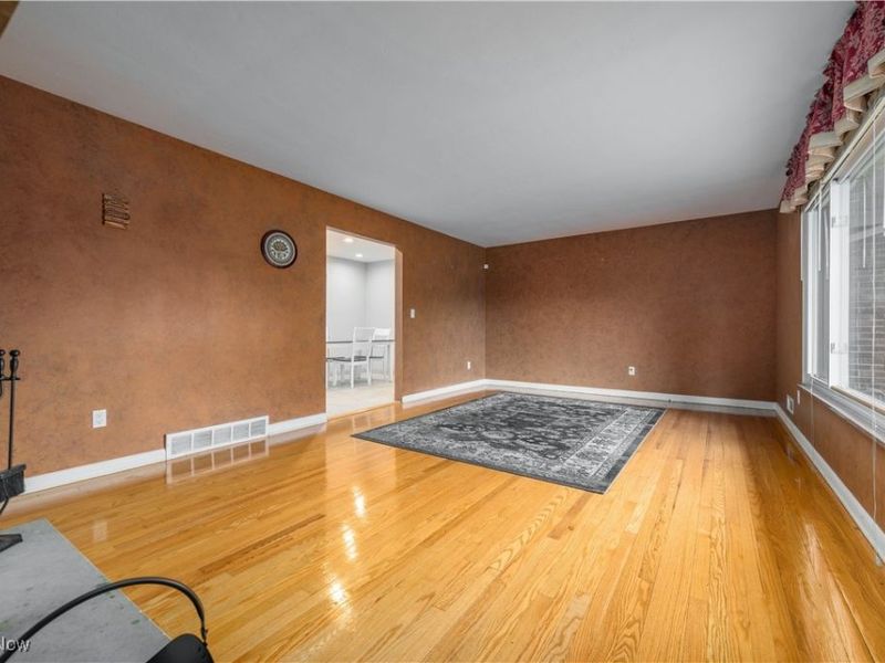 15420 Colebright Drive, Strongsville, OH 44136 Photo 5