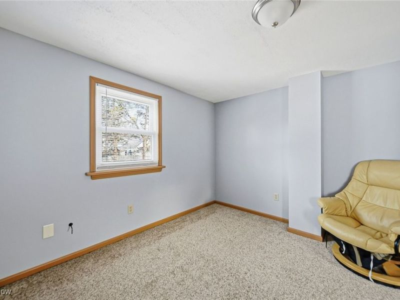 18811 Waterbury Avenue, Maple Heights, OH 44137 Photo 24