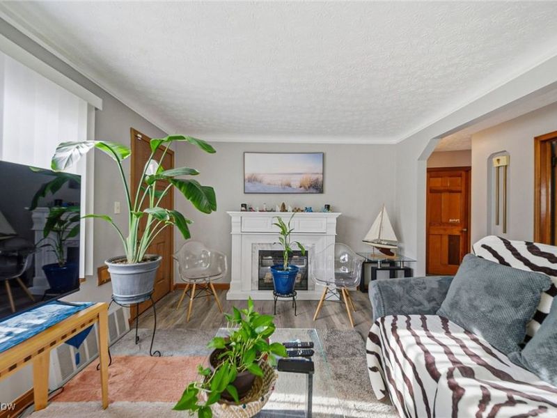 18811 Waterbury Avenue, Maple Heights, OH 44137 Photo 6