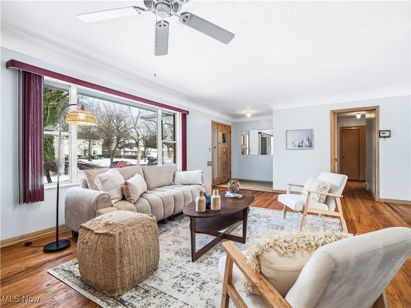 11317 Lake Avenue, Cleveland, OH 44102 Photo 4