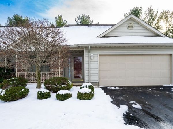 42 E Western Reserve Road, Poland, OH 44514