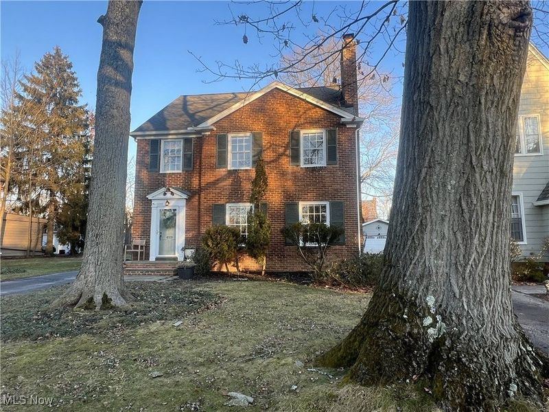 2399 Edgerton Road, Cleveland, OH 44118 Photo 1