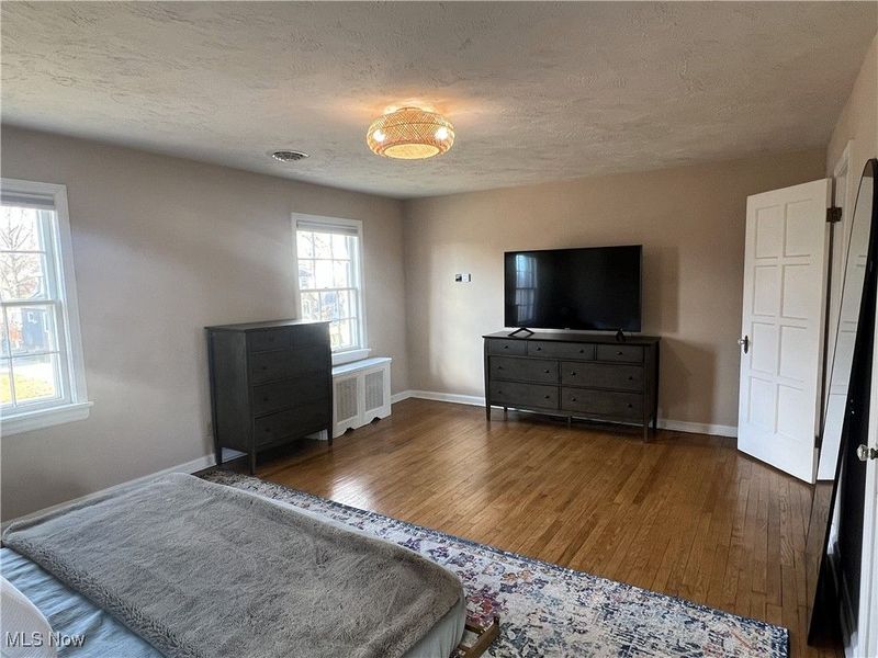 2399 Edgerton Road, Cleveland, OH 44118 Photo 20