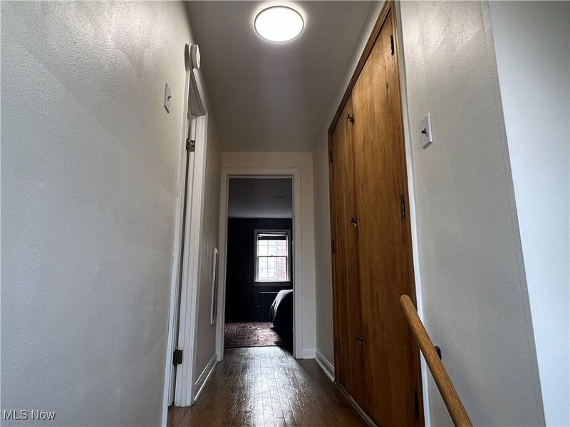 2399 Edgerton Road, Cleveland, OH 44118 Photo 30