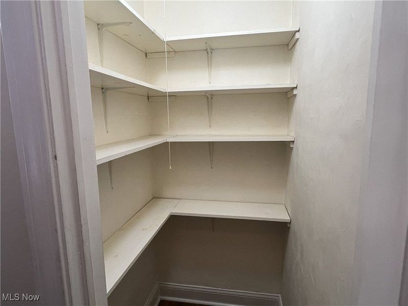 2399 Edgerton Road, Cleveland, OH 44118 Photo 8