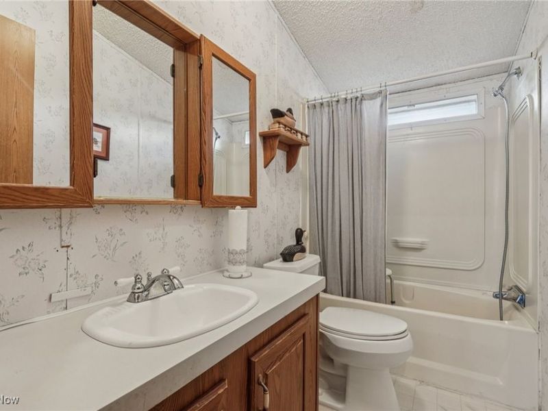 1 Fiddlesticks, Olmsted Township, OH 44138 Photo 19