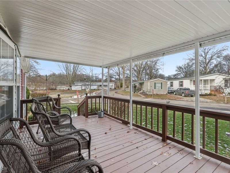 1 Fiddlesticks, Olmsted Township, OH 44138 Photo 4