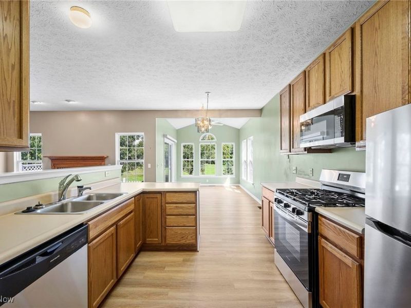 6007 Steeple Chase Way, Medina, OH 44256 Photo 6