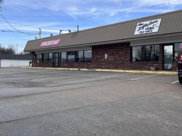 209 River Drive, Unit 209, 211 &, Irvine, KY 40336