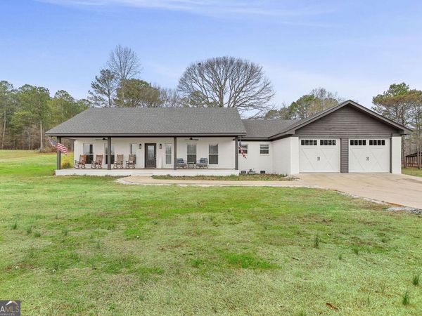 464 County Road 125, Roanoke, AL 36274