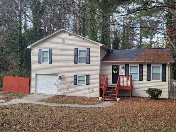 2395 SW FAIRWAY Circle SW, Atlanta, GA 30313