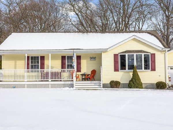 10 Daves Way, Dudley, MA 01571